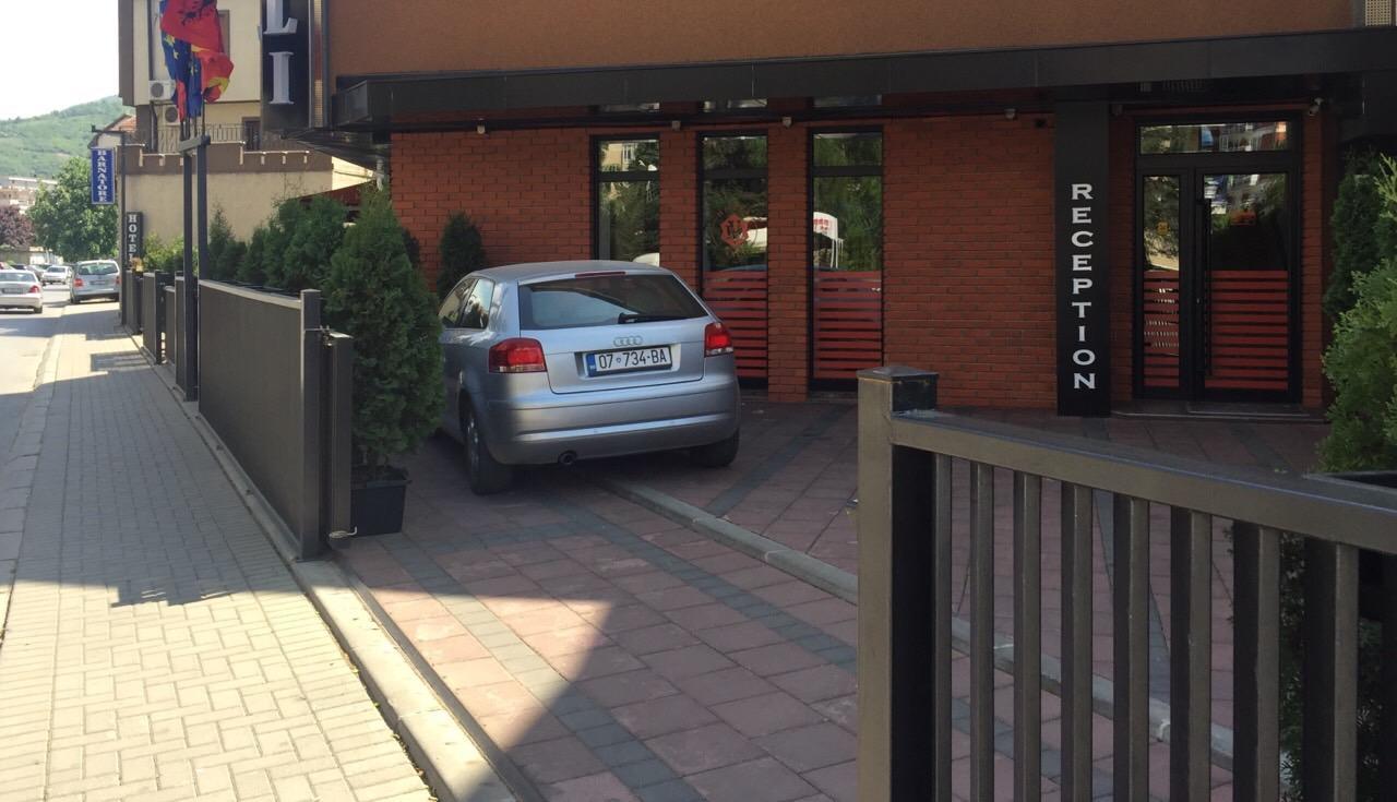 פריזרן Hotel Millenium2 מראה חיצוני תמונה