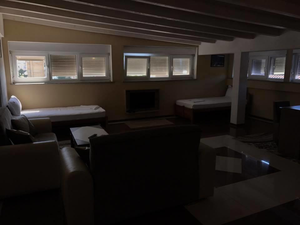 פריזרן Hotel Millenium2 מראה חיצוני תמונה